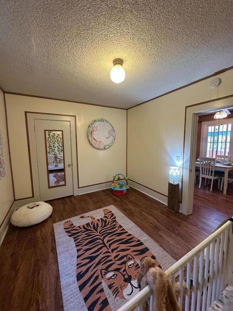 Detail Gallery Image 12 of 41 For 2727 Blenheim Ave, Redwood City,  CA 94063 - 2 Beds | 1 Baths