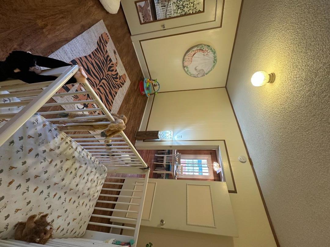 Detail Gallery Image 16 of 41 For 2727 Blenheim Ave, Redwood City,  CA 94063 - 2 Beds | 1 Baths