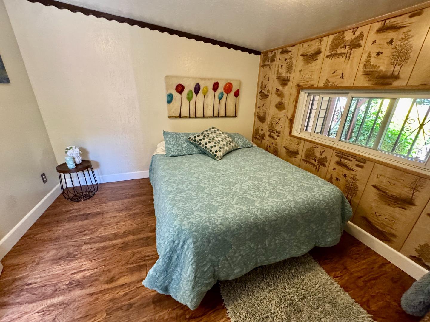 Detail Gallery Image 30 of 41 For 2727 Blenheim Ave, Redwood City,  CA 94063 - 2 Beds | 1 Baths