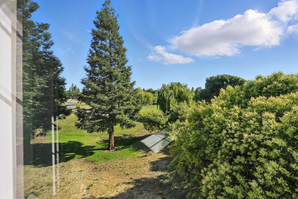 Detail Gallery Image 7 of 39 For 1767 Clove Ct, San Jose,  CA 95131 - 4 Beds | 3/1 Baths