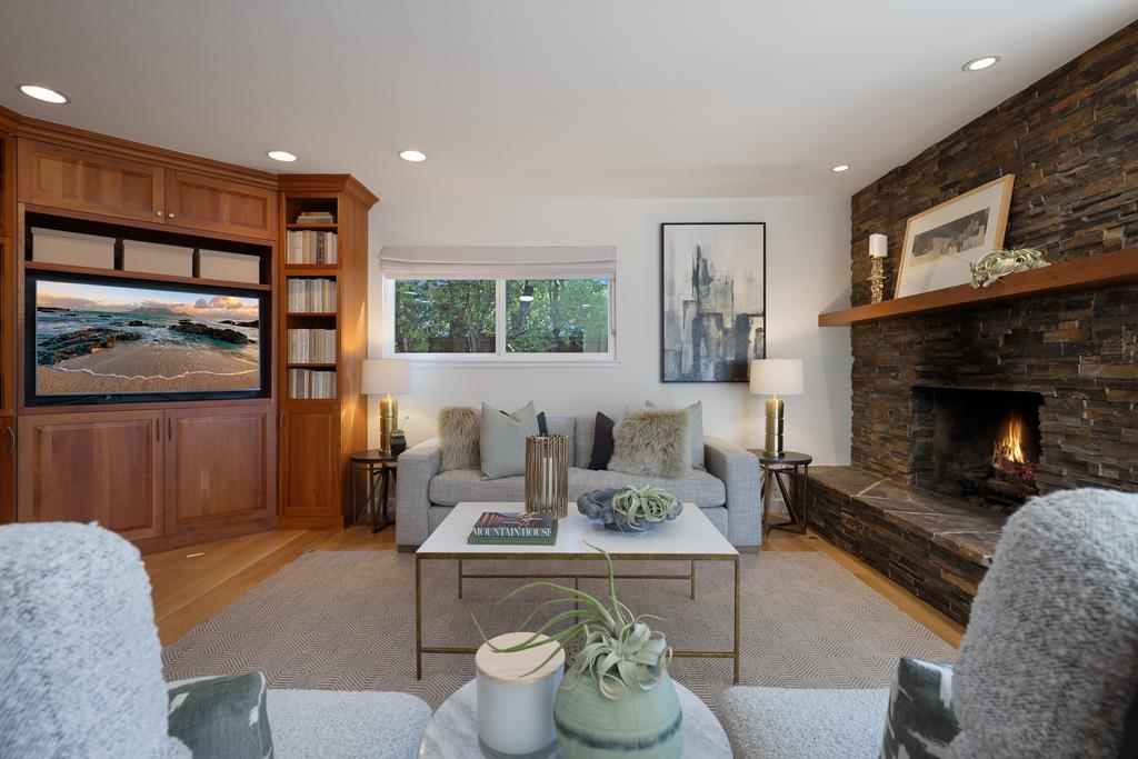 Detail Gallery Image 45 of 102 For 1455 Redwood Dr, Los Altos,  CA 94024 - 5 Beds | 3 Baths