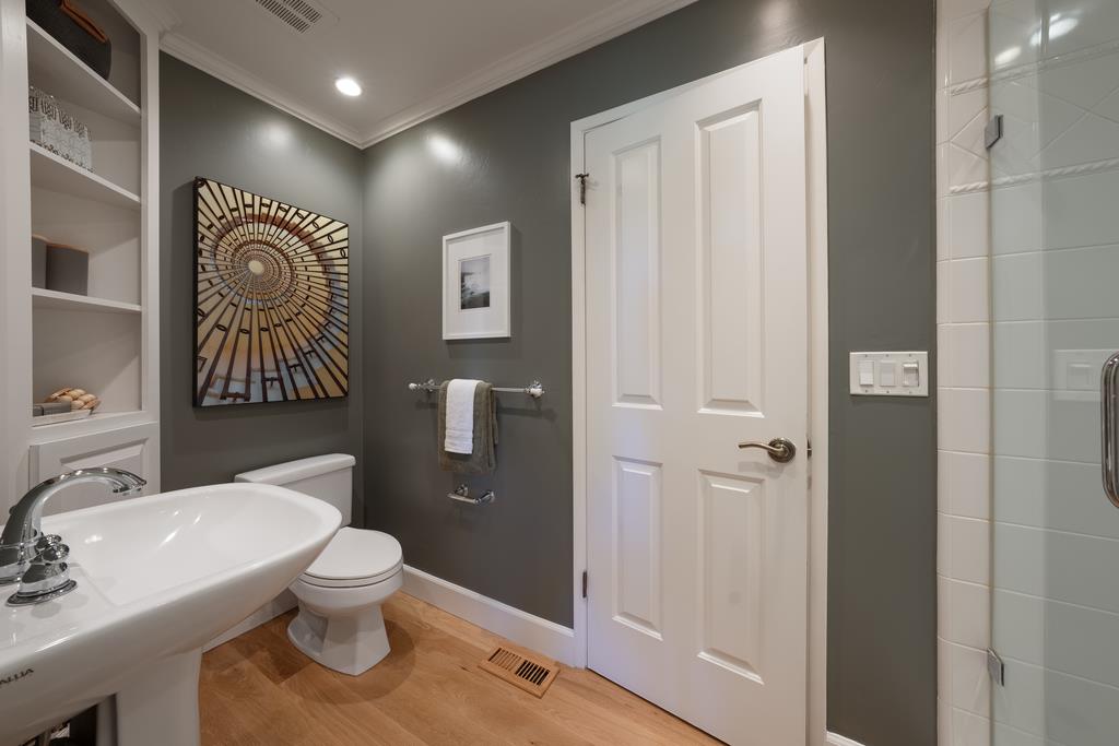 Detail Gallery Image 47 of 102 For 1455 Redwood Dr, Los Altos,  CA 94024 - 5 Beds | 3 Baths