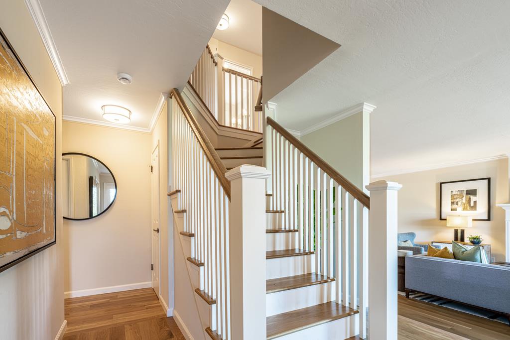 Detail Gallery Image 50 of 102 For 1455 Redwood Dr, Los Altos,  CA 94024 - 5 Beds | 3 Baths