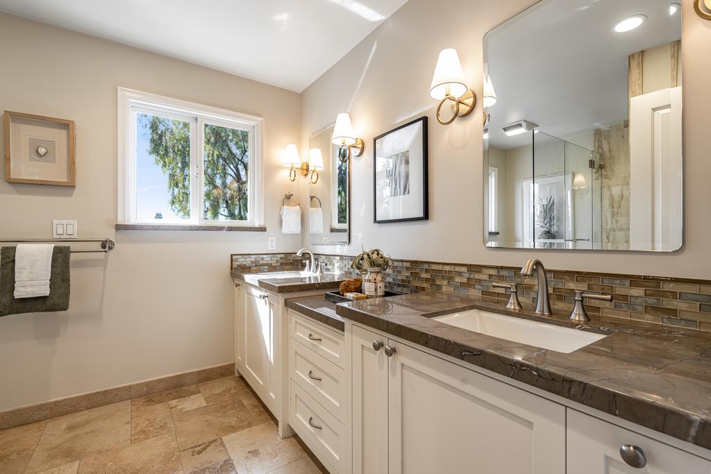 Detail Gallery Image 70 of 102 For 1455 Redwood Dr, Los Altos,  CA 94024 - 5 Beds | 3 Baths