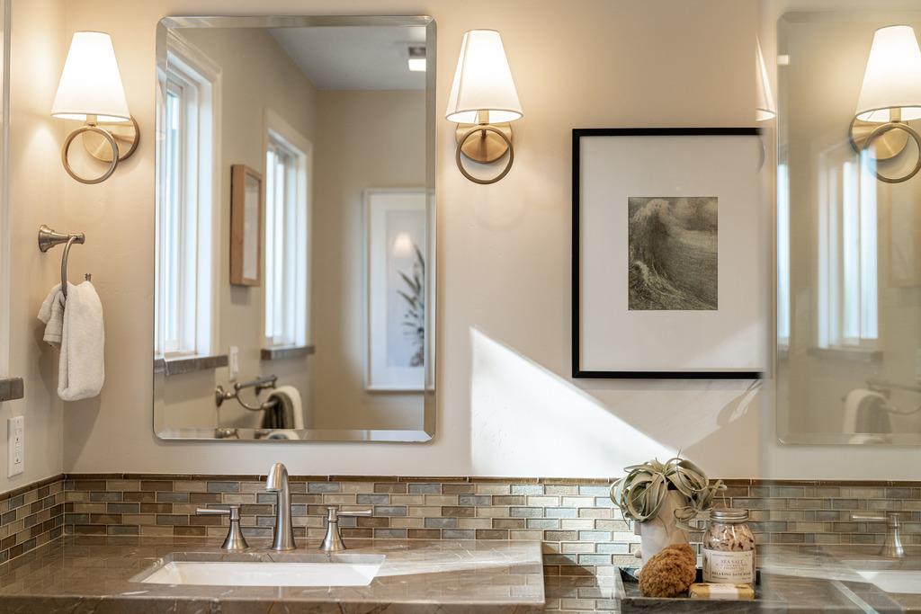 Detail Gallery Image 71 of 102 For 1455 Redwood Dr, Los Altos,  CA 94024 - 5 Beds | 3 Baths