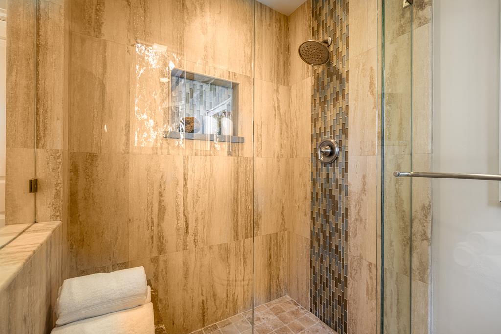 Detail Gallery Image 76 of 102 For 1455 Redwood Dr, Los Altos,  CA 94024 - 5 Beds | 3 Baths