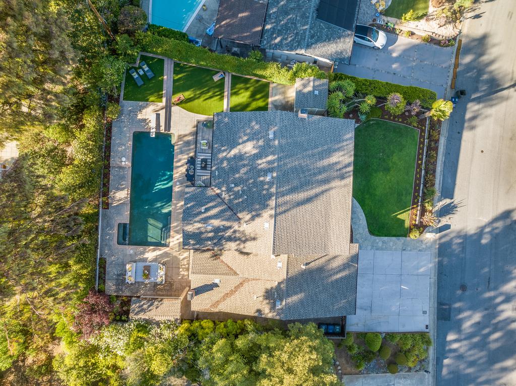 Detail Gallery Image 95 of 102 For 1455 Redwood Dr, Los Altos,  CA 94024 - 5 Beds | 3 Baths