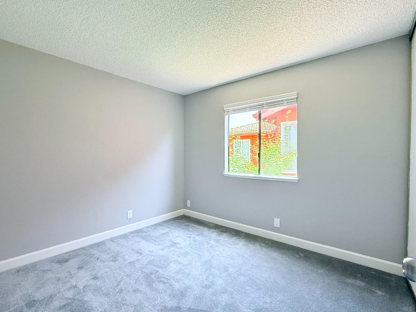 Detail Gallery Image 19 of 26 For 2886 D'amico Dr, San Jose,  CA 95148 - 3 Beds | 2 Baths