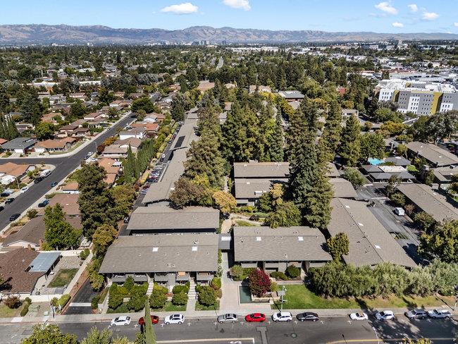 Detail Gallery Image 3 of 45 For 151 Buckingham Dr #252,  Santa Clara,  CA 95051 - 1 Beds | 1 Baths