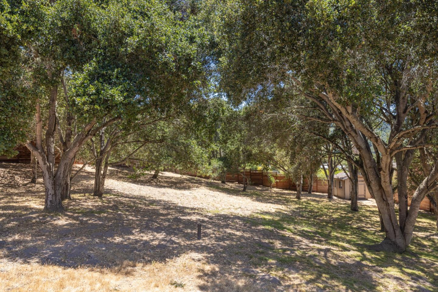 Detail Gallery Image 27 of 41 For 27465 Loma Del Rey, Carmel Valley,  CA 93923 - 4 Beds | 4 Baths