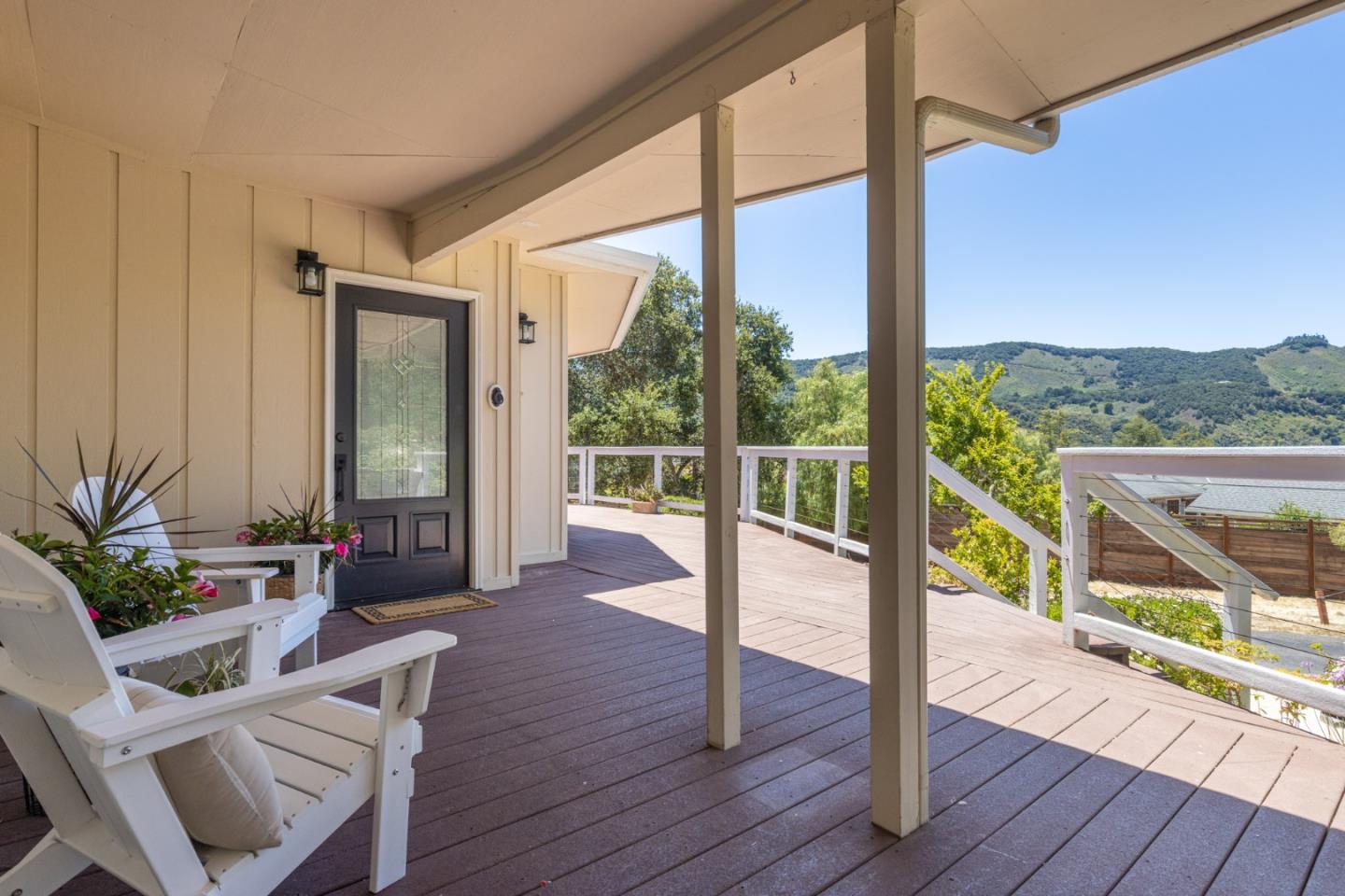 Detail Gallery Image 8 of 41 For 27465 Loma Del Rey, Carmel Valley,  CA 93923 - 4 Beds | 4 Baths