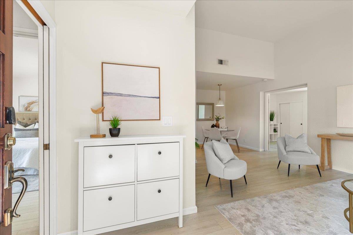 Detail Gallery Image 2 of 26 For 1710 Braddock Ct, San Jose,  CA 95125 - 2 Beds | 1 Baths
