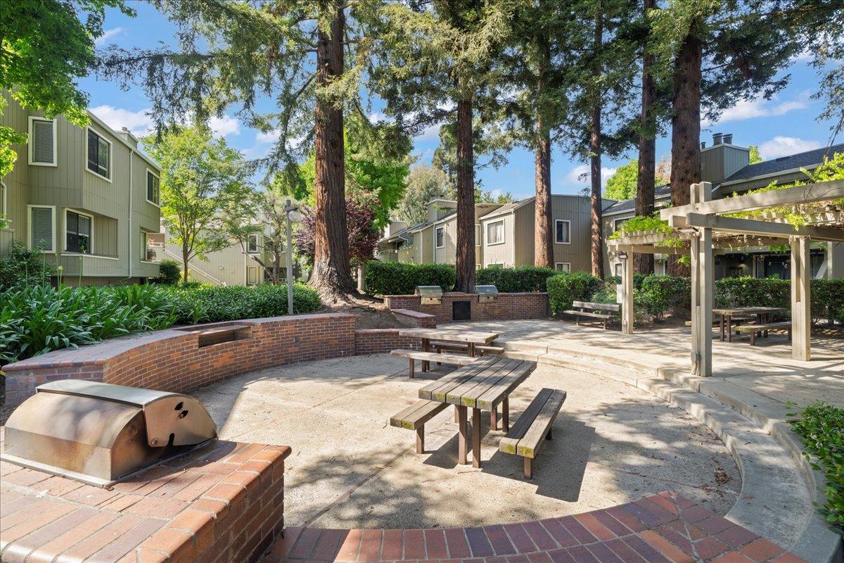 Detail Gallery Image 21 of 26 For 1710 Braddock Ct, San Jose,  CA 95125 - 2 Beds | 1 Baths