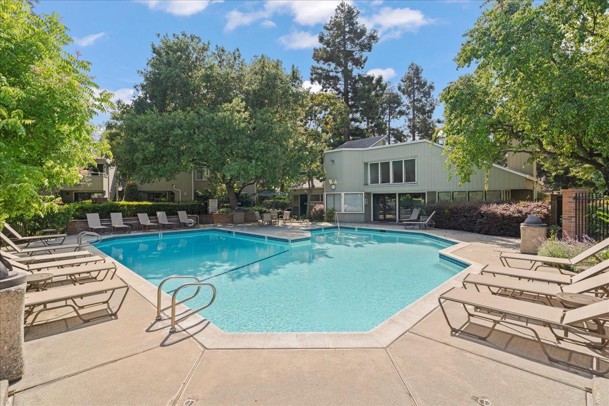Detail Gallery Image 22 of 26 For 1710 Braddock Ct, San Jose,  CA 95125 - 2 Beds | 1 Baths