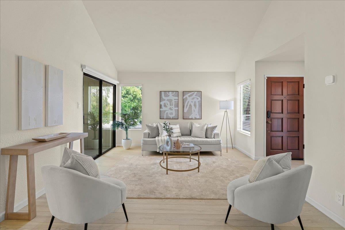 Detail Gallery Image 3 of 26 For 1710 Braddock Ct, San Jose,  CA 95125 - 2 Beds | 1 Baths