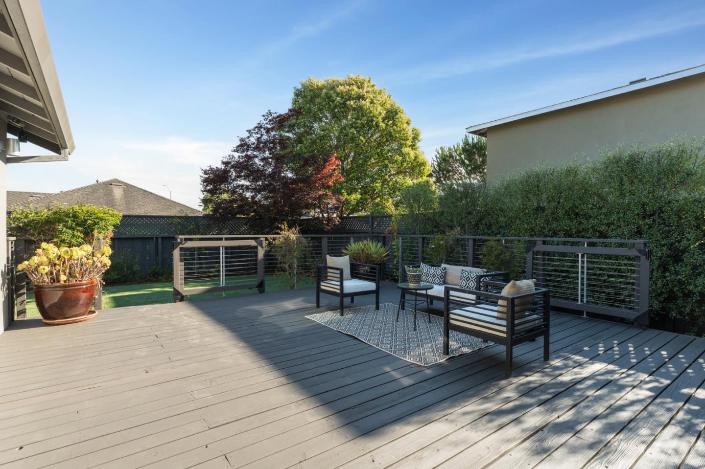 Detail Gallery Image 26 of 44 For 127 Seaborg Pl, Santa Cruz,  CA 95060 - 3 Beds | 2 Baths