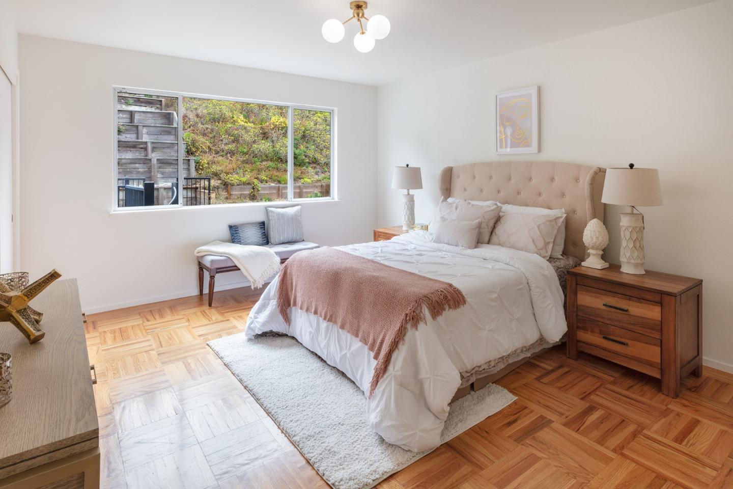Detail Gallery Image 17 of 34 For 517 Ortega St, San Francisco,  CA 94122 - 4 Beds | 2/1 Baths