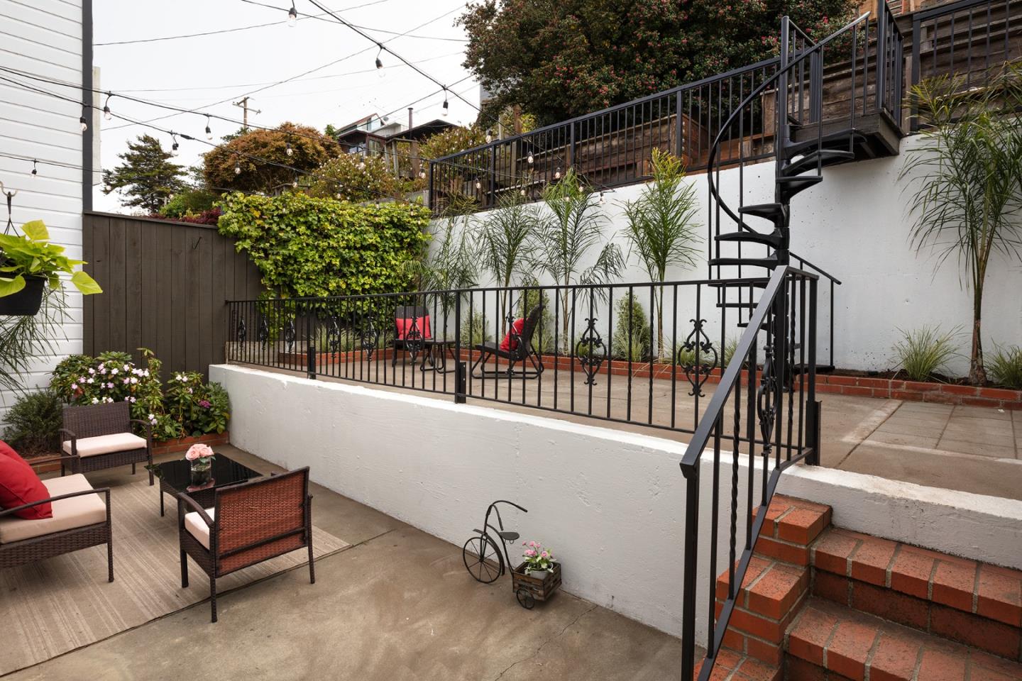 Detail Gallery Image 23 of 34 For 517 Ortega St, San Francisco,  CA 94122 - 4 Beds | 2/1 Baths