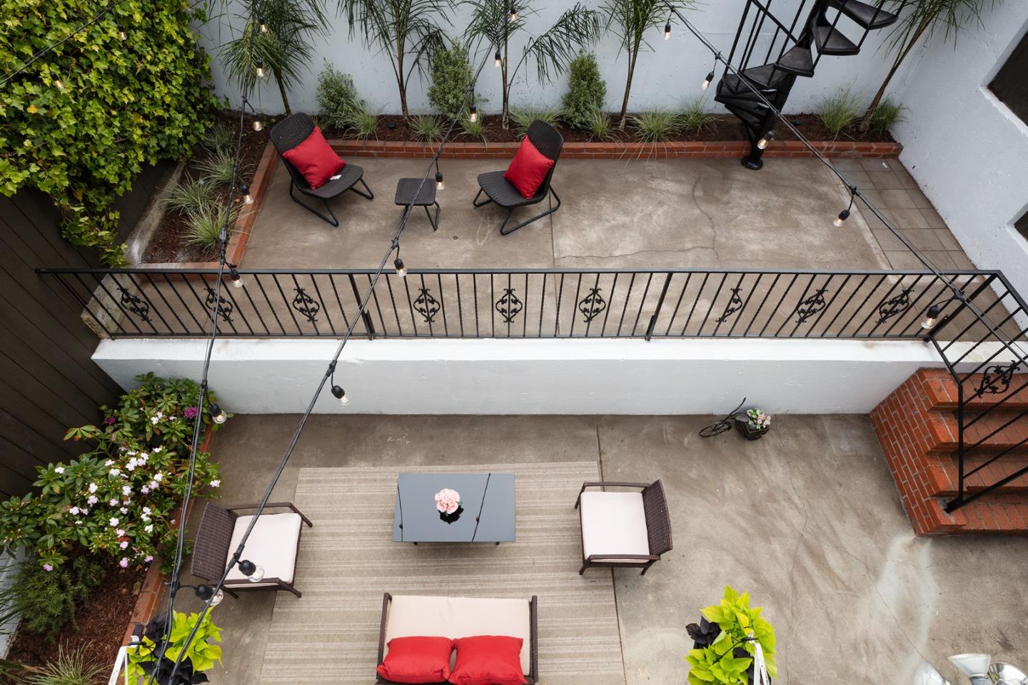 Detail Gallery Image 24 of 34 For 517 Ortega St, San Francisco,  CA 94122 - 4 Beds | 2/1 Baths
