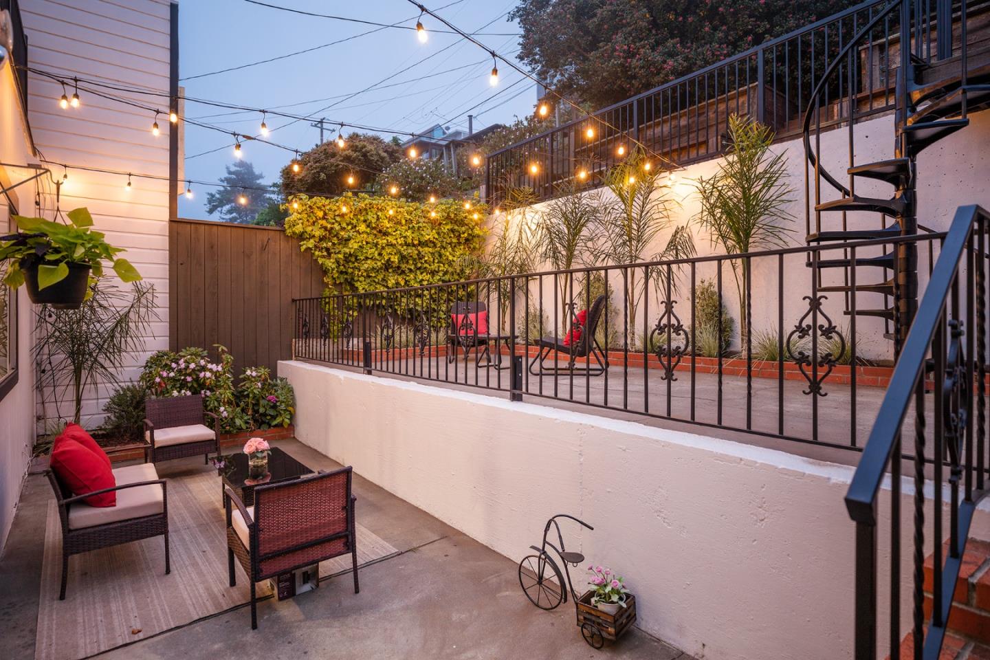 Detail Gallery Image 28 of 34 For 517 Ortega St, San Francisco,  CA 94122 - 4 Beds | 2/1 Baths