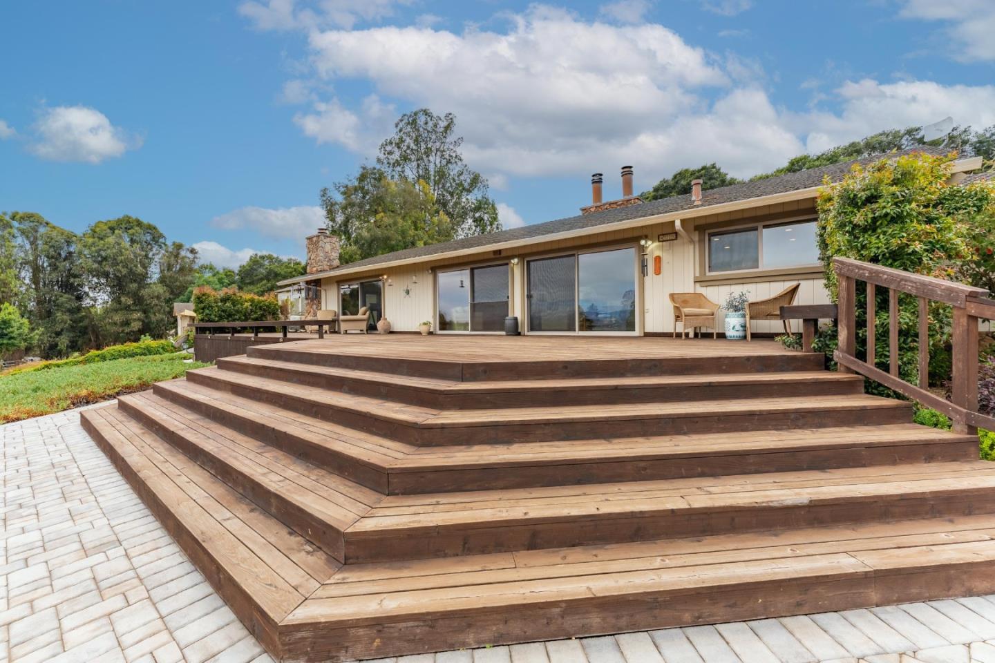 Detail Gallery Image 26 of 45 For 475 Brown Rd, San Juan Bautista,  CA 95045 - 3 Beds | 3 Baths