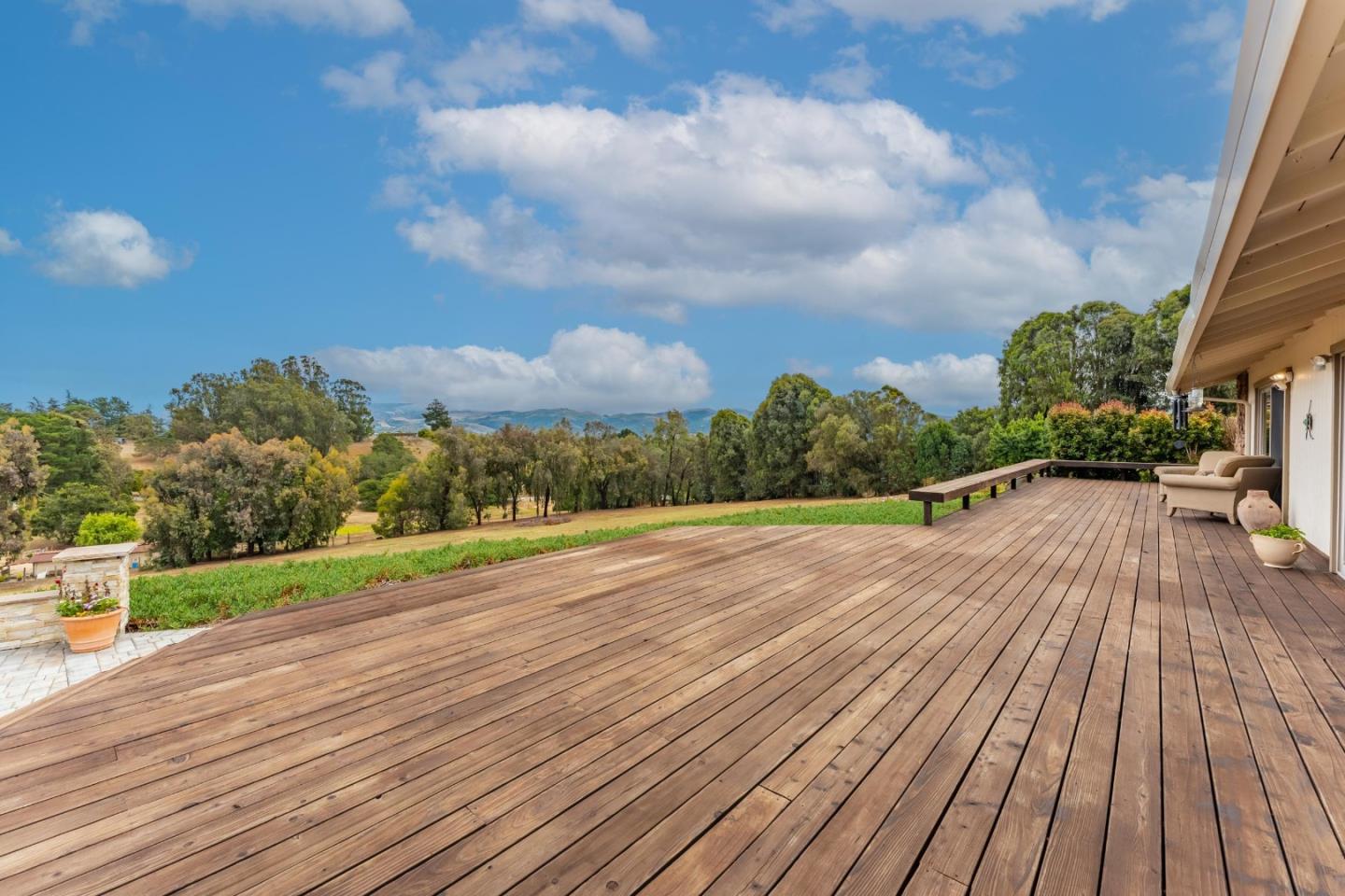 Detail Gallery Image 27 of 45 For 475 Brown Rd, San Juan Bautista,  CA 95045 - 3 Beds | 3 Baths