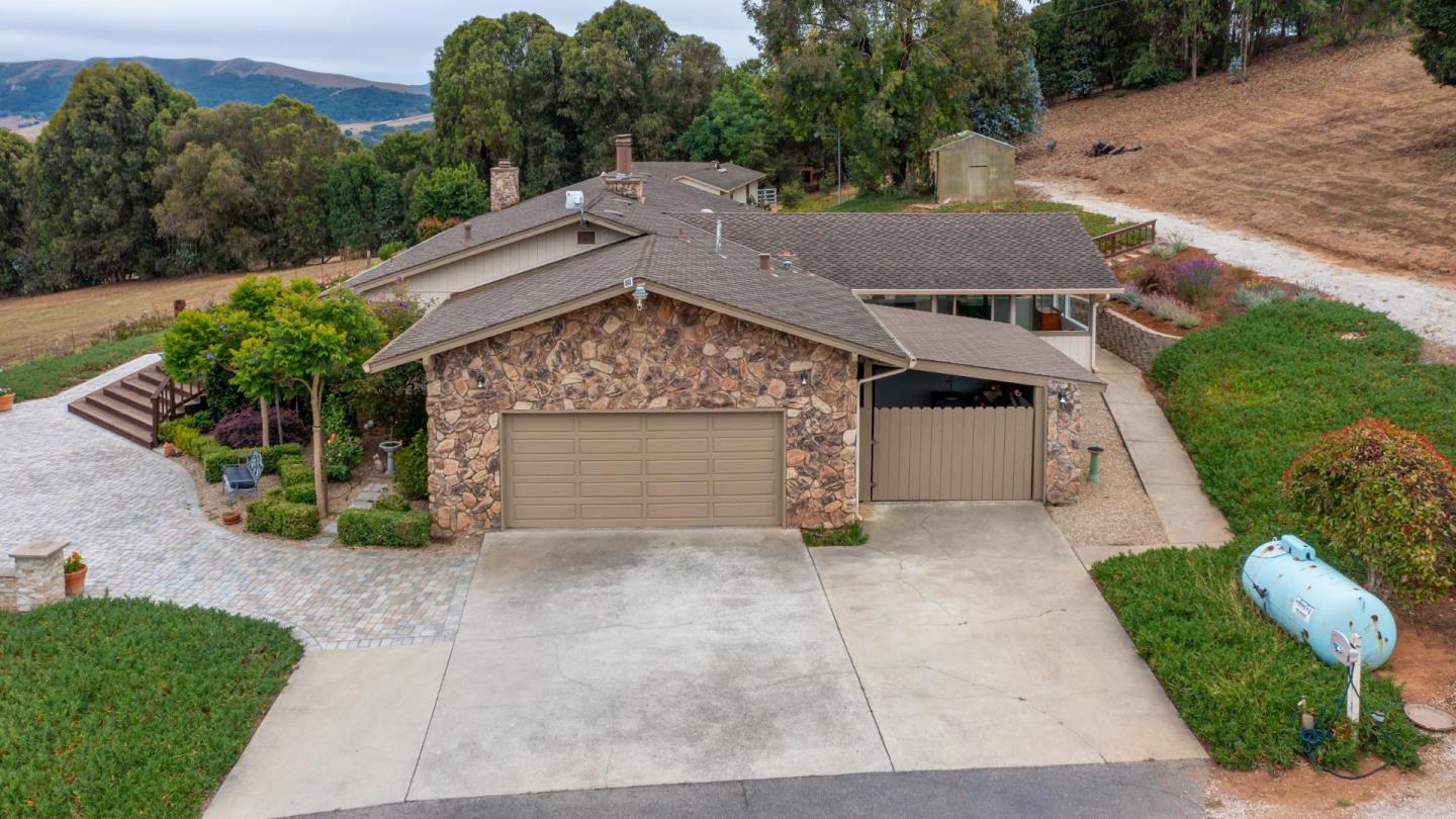 Detail Gallery Image 30 of 45 For 475 Brown Rd, San Juan Bautista,  CA 95045 - 3 Beds | 3 Baths