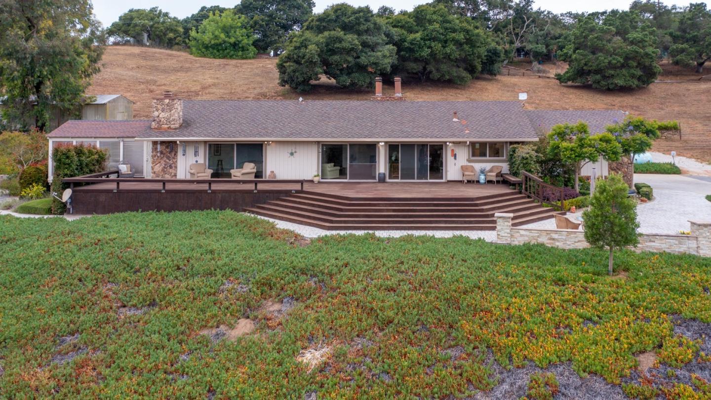 Detail Gallery Image 32 of 45 For 475 Brown Rd, San Juan Bautista,  CA 95045 - 3 Beds | 3 Baths
