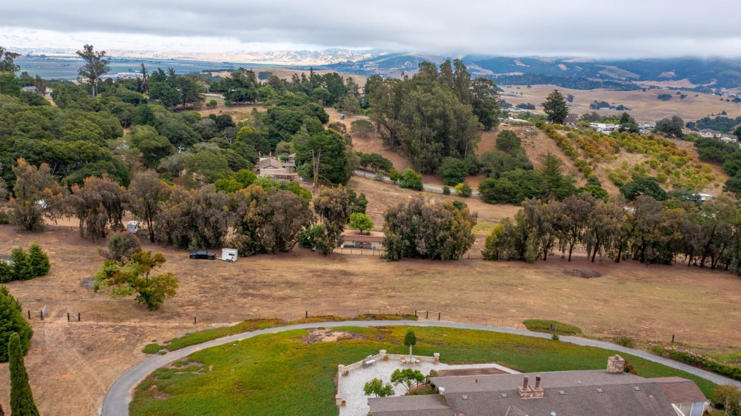 Detail Gallery Image 40 of 45 For 475 Brown Rd, San Juan Bautista,  CA 95045 - 3 Beds | 3 Baths