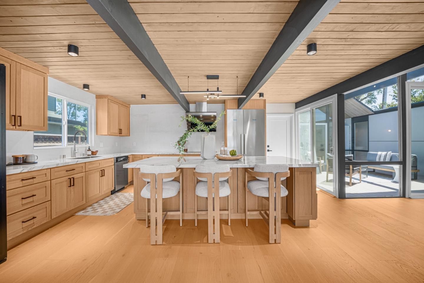 Detail Gallery Image 3 of 26 For 1111 E Homestead Rd, Sunnyvale,  CA 94087 - 4 Beds | 2/1 Baths