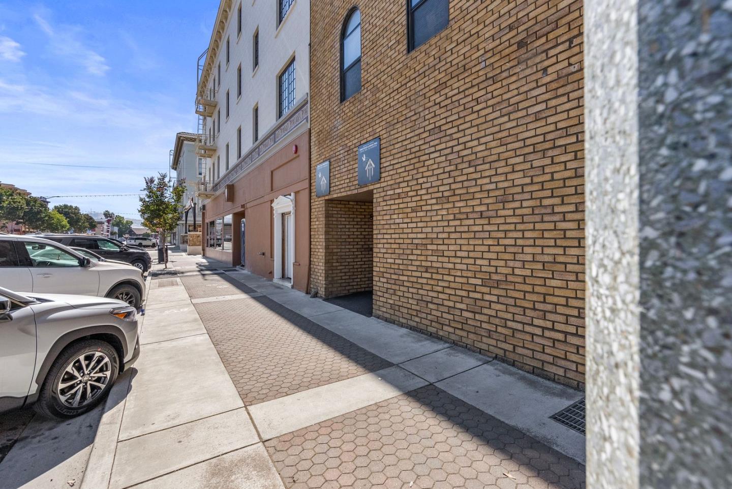 Detail Gallery Image 6 of 49 For 321 5th St, Hollister,  CA 95023 - – Beds | – Baths