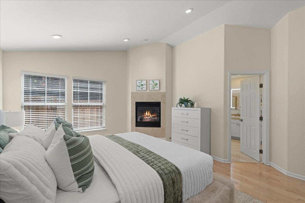 Detail Gallery Image 11 of 32 For 168 Cuesta De Los Gatos, Los Gatos,  CA 95032 - 4 Beds | 2/1 Baths