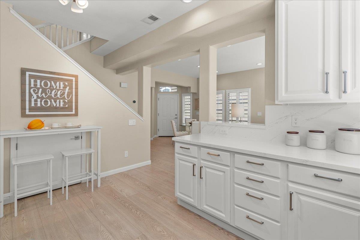 Detail Gallery Image 7 of 32 For 168 Cuesta De Los Gatos, Los Gatos,  CA 95032 - 4 Beds | 2/1 Baths