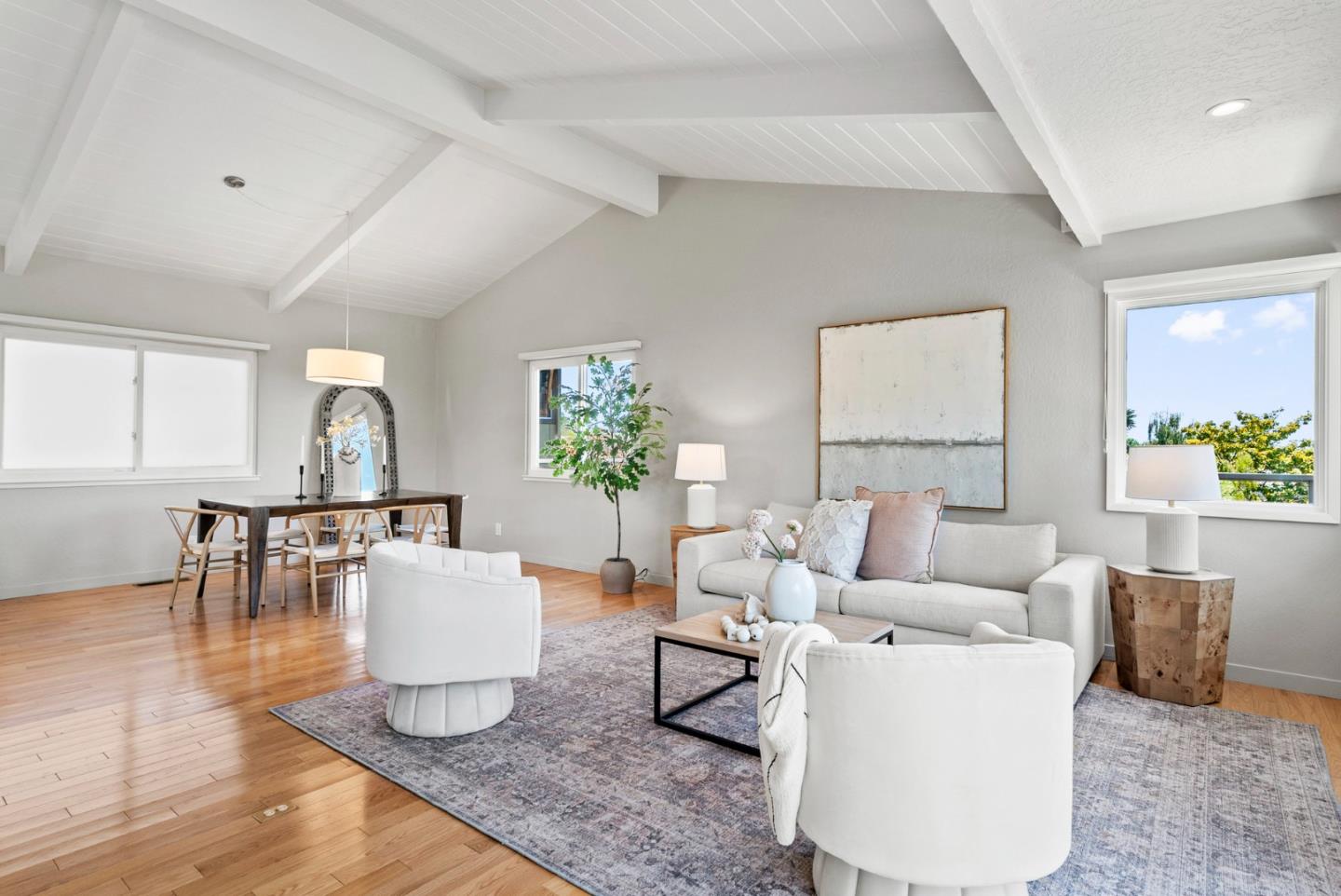 Detail Gallery Image 10 of 63 For 1975 Seascape Blvd, Aptos,  CA 95003 - 3 Beds | 2/1 Baths