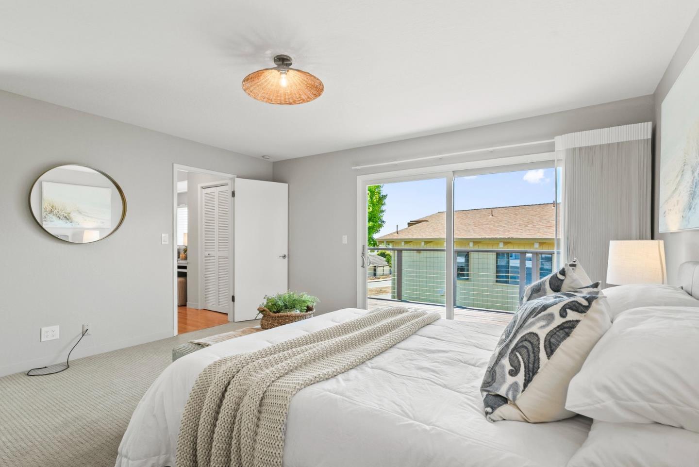 Detail Gallery Image 29 of 63 For 1975 Seascape Blvd, Aptos,  CA 95003 - 3 Beds | 2/1 Baths