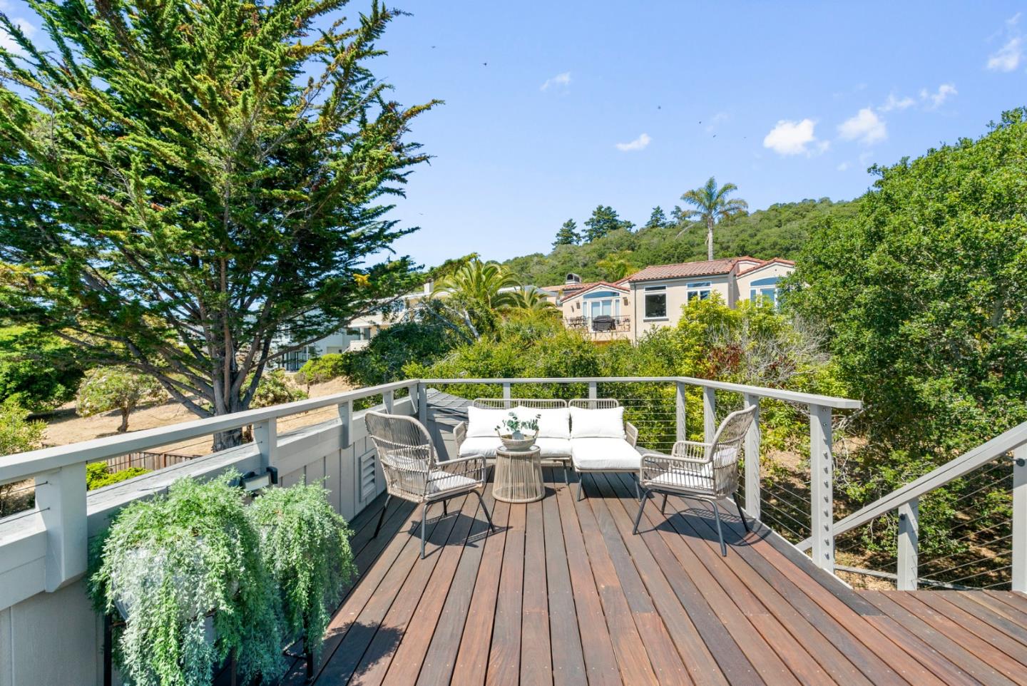 Detail Gallery Image 48 of 63 For 1975 Seascape Blvd, Aptos,  CA 95003 - 3 Beds | 2/1 Baths