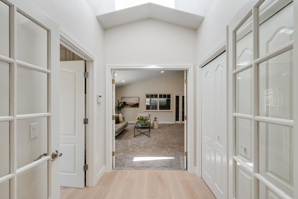 Detail Gallery Image 15 of 49 For 121 Day Valley Ln, Aptos,  CA 95003 - 3 Beds | 3/1 Baths