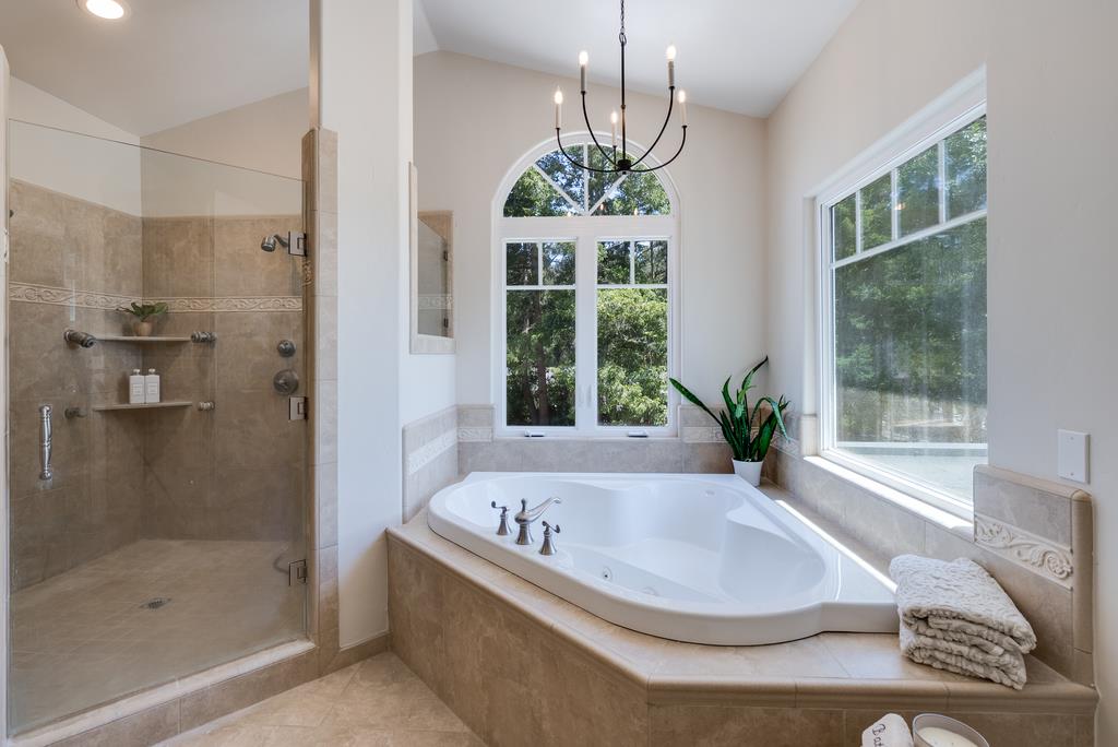 Detail Gallery Image 23 of 49 For 121 Day Valley Ln, Aptos,  CA 95003 - 3 Beds | 3/1 Baths