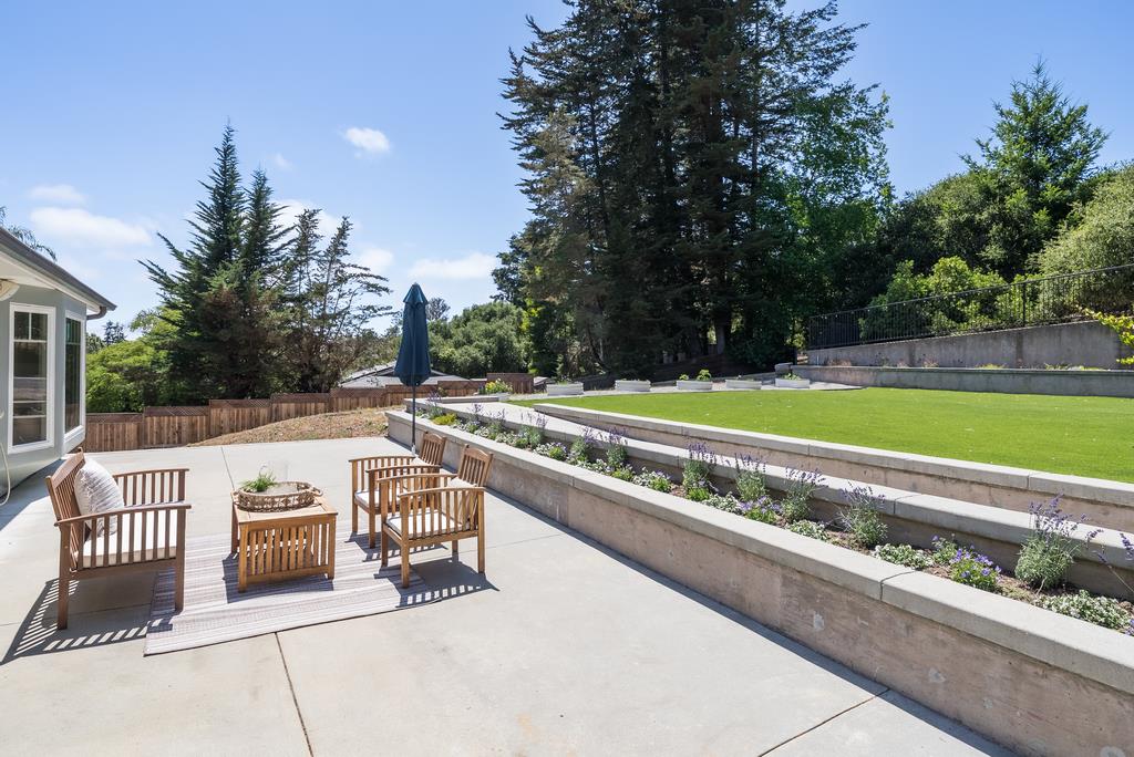 Detail Gallery Image 35 of 49 For 121 Day Valley Ln, Aptos,  CA 95003 - 3 Beds | 3/1 Baths