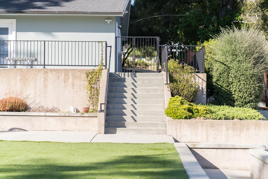 Detail Gallery Image 38 of 49 For 121 Day Valley Ln, Aptos,  CA 95003 - 3 Beds | 3/1 Baths