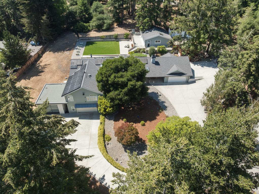 Detail Gallery Image 44 of 49 For 121 Day Valley Ln, Aptos,  CA 95003 - 3 Beds | 3/1 Baths