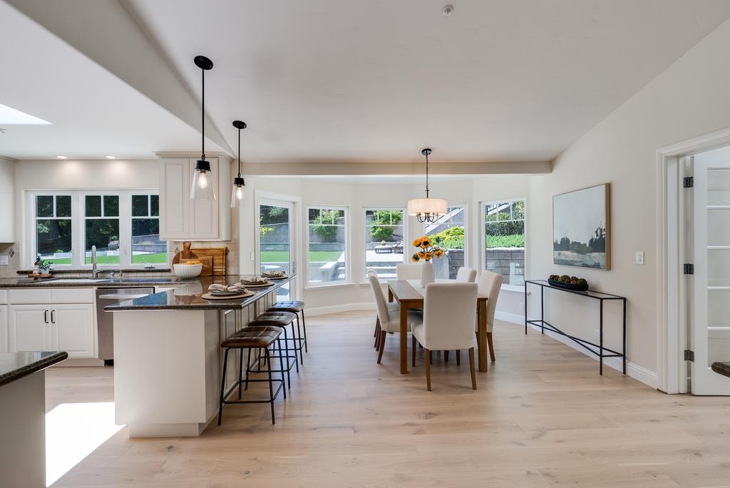 Detail Gallery Image 7 of 49 For 121 Day Valley Ln, Aptos,  CA 95003 - 3 Beds | 3/1 Baths