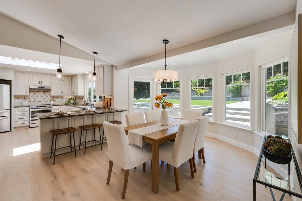 Detail Gallery Image 8 of 49 For 121 Day Valley Ln, Aptos,  CA 95003 - 3 Beds | 3/1 Baths