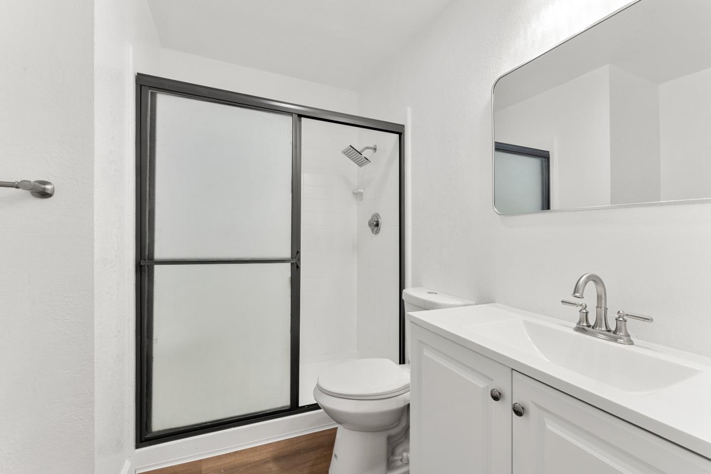 Detail Gallery Image 12 of 36 For 17-25 Devonshire Blvd, San Carlos,  CA 94070 - – Beds | – Baths