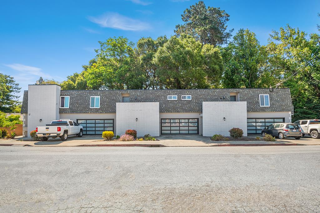 Detail Gallery Image 2 of 36 For 17-25 Devonshire Blvd, San Carlos,  CA 94070 - – Beds | – Baths