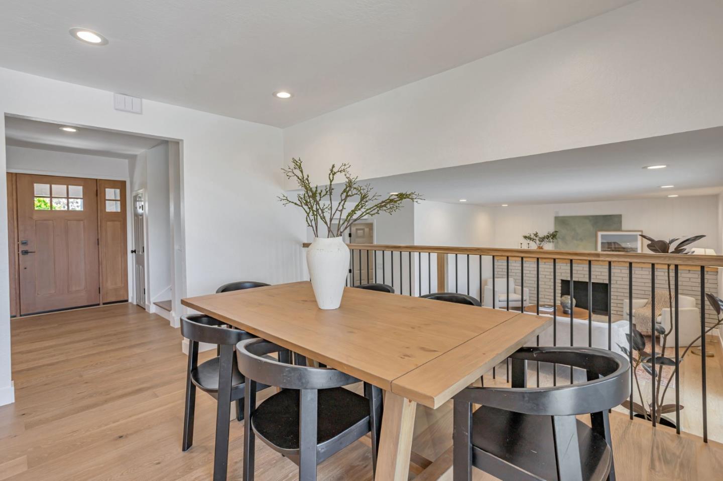 Detail Gallery Image 18 of 77 For 4852 Birmingham Dr, San Jose,  CA 95136 - 4 Beds | 2/1 Baths