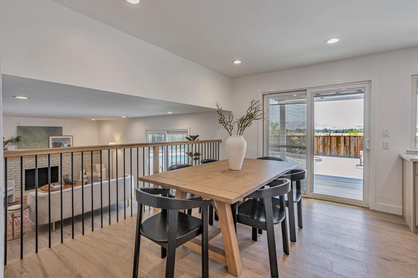 Detail Gallery Image 19 of 77 For 4852 Birmingham Dr, San Jose,  CA 95136 - 4 Beds | 2/1 Baths