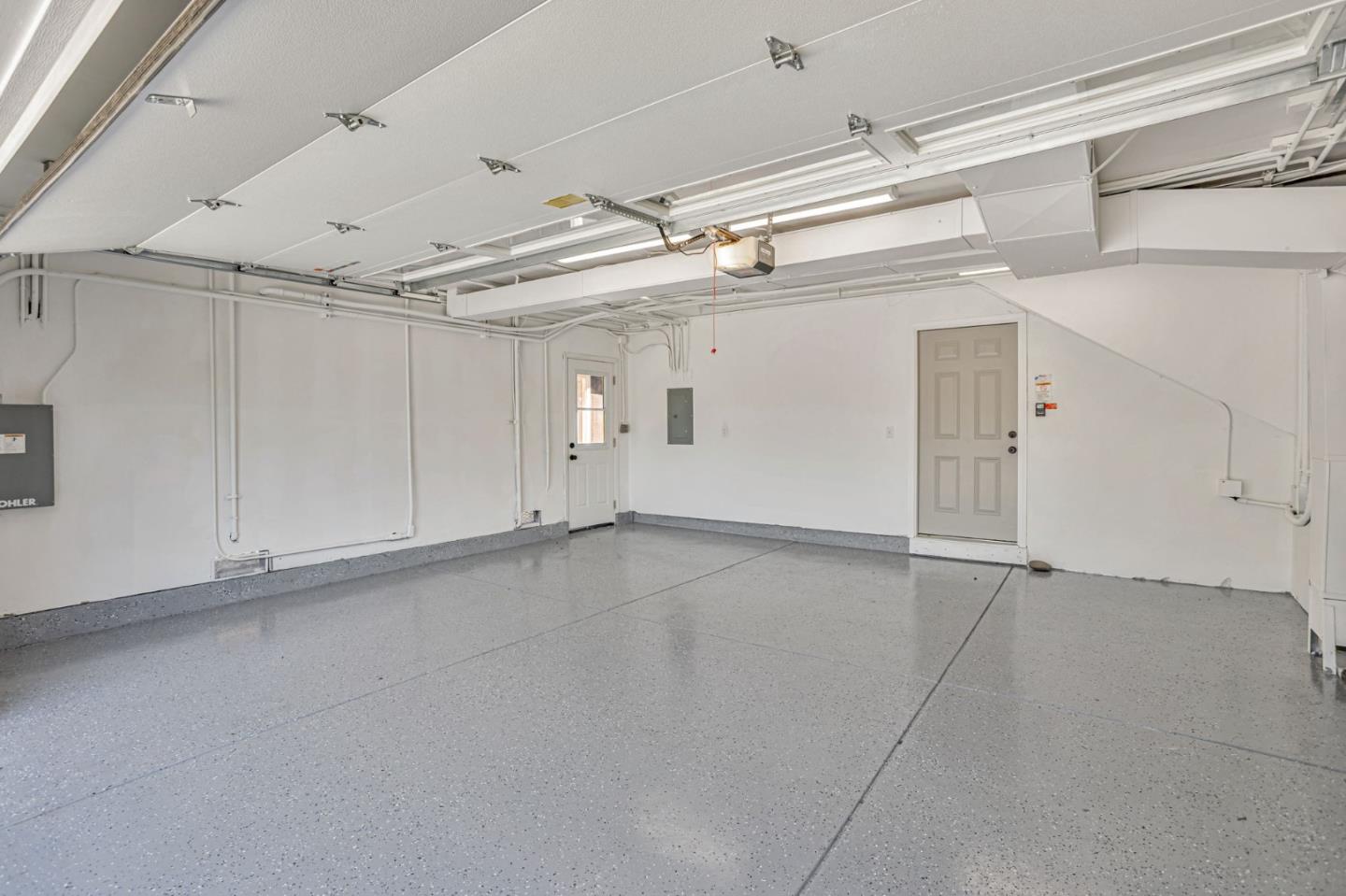 Detail Gallery Image 40 of 77 For 4852 Birmingham Dr, San Jose,  CA 95136 - 4 Beds | 2/1 Baths