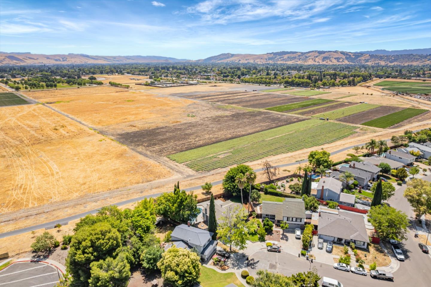 Detail Gallery Image 72 of 77 For 4852 Birmingham Dr, San Jose,  CA 95136 - 4 Beds | 2/1 Baths
