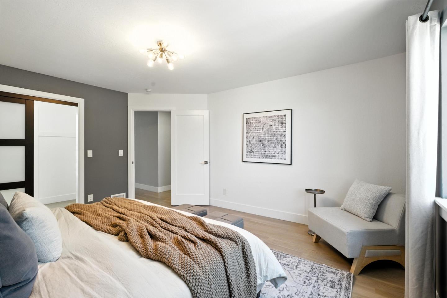 Detail Gallery Image 21 of 61 For 30 Gilroy St, San Francisco,  CA 94124 - 5 Beds | 3 Baths